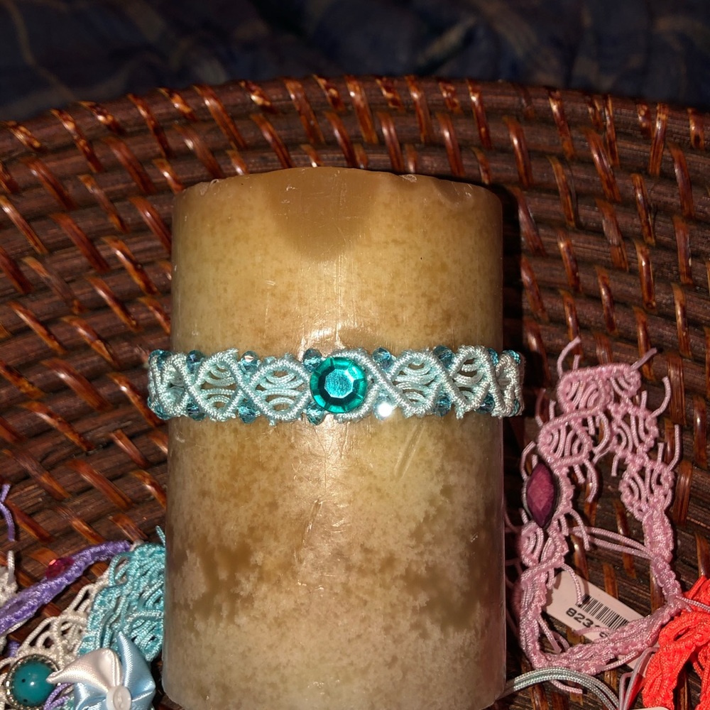 Candle decor lace wreath adjustable crystal NEW